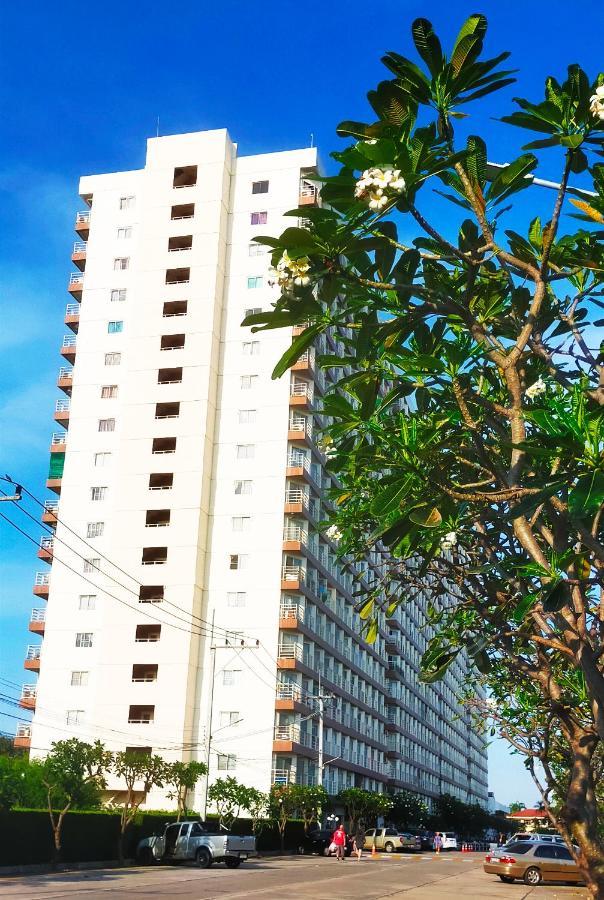 Jomtien Beach Condominium S2 ภายนอก รูปภาพ