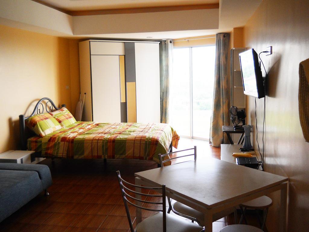 Jomtien Beach Condominium S2 ภายนอก รูปภาพ